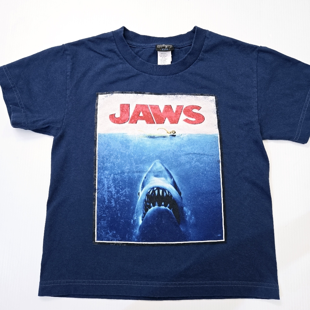 Universal Studios Kids JAWS Movie Poster T-Shirt Double Sided Graphics Size XS